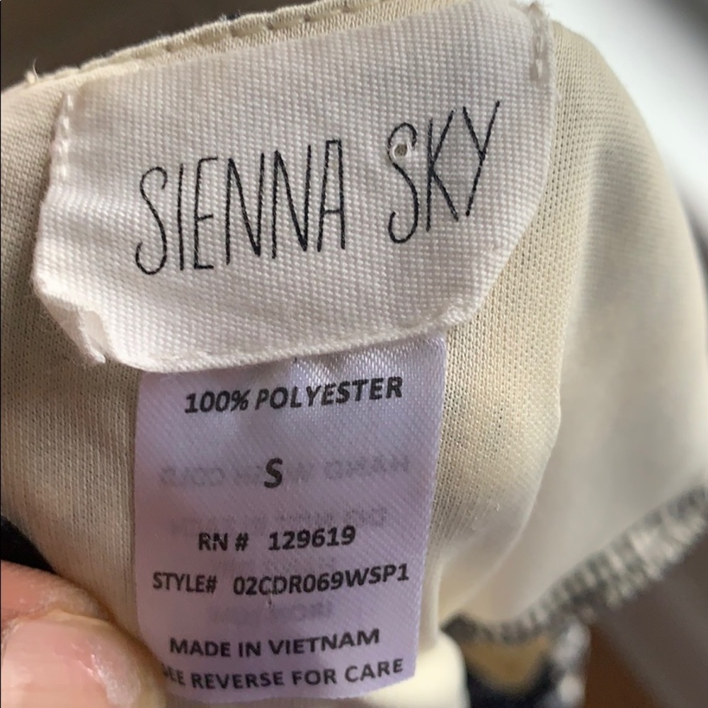 Sienna Sky black/grey print dress size S - Picture 12 of 13